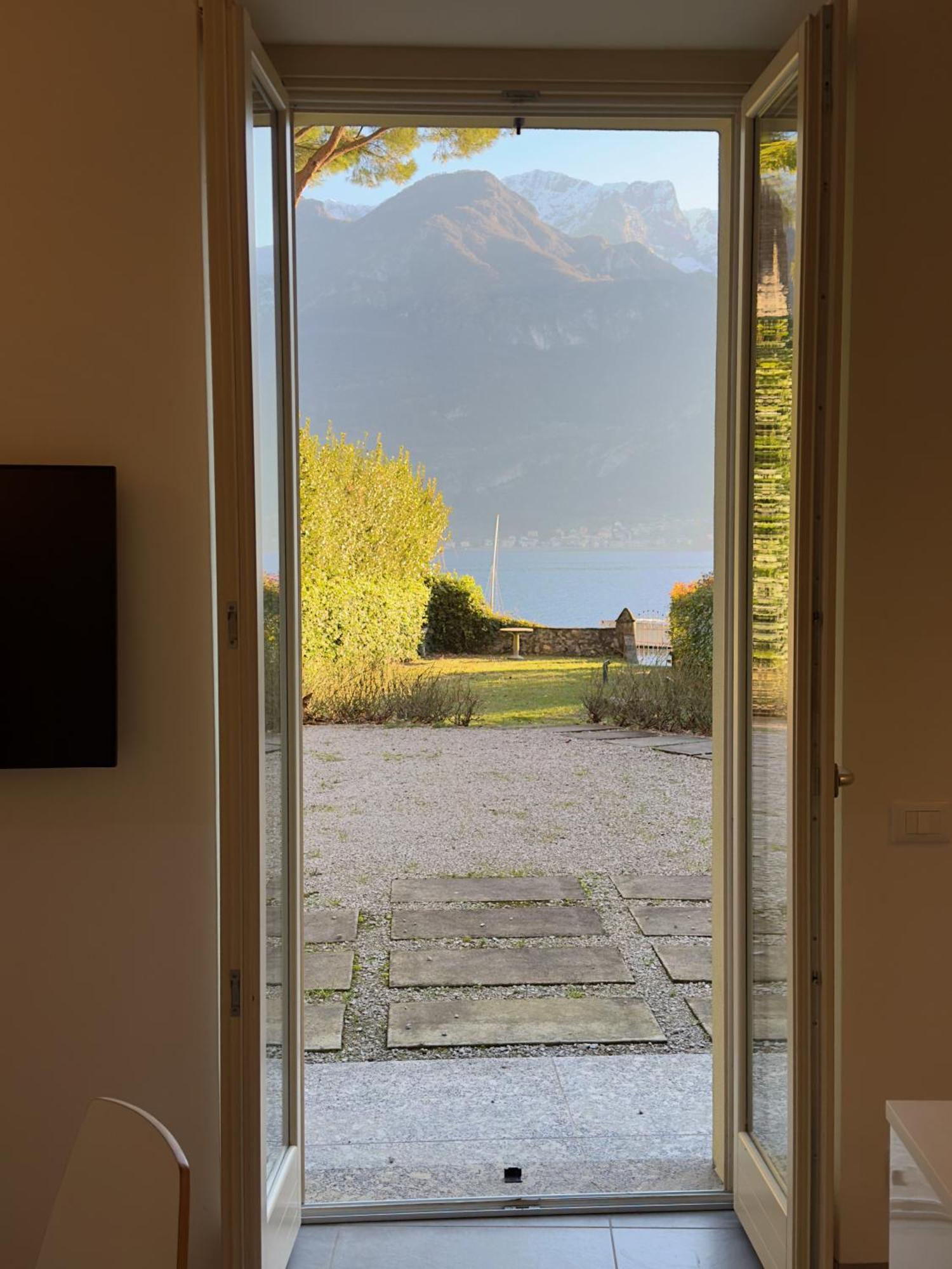 Residence Matilde Oliveto Lario Eksteriør billede