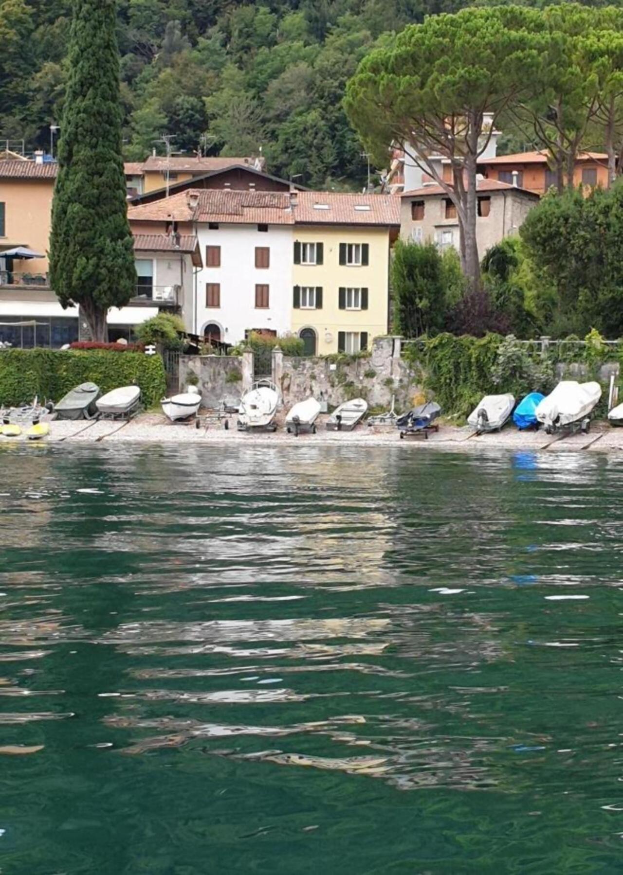 Residence Matilde Oliveto Lario Eksteriør billede