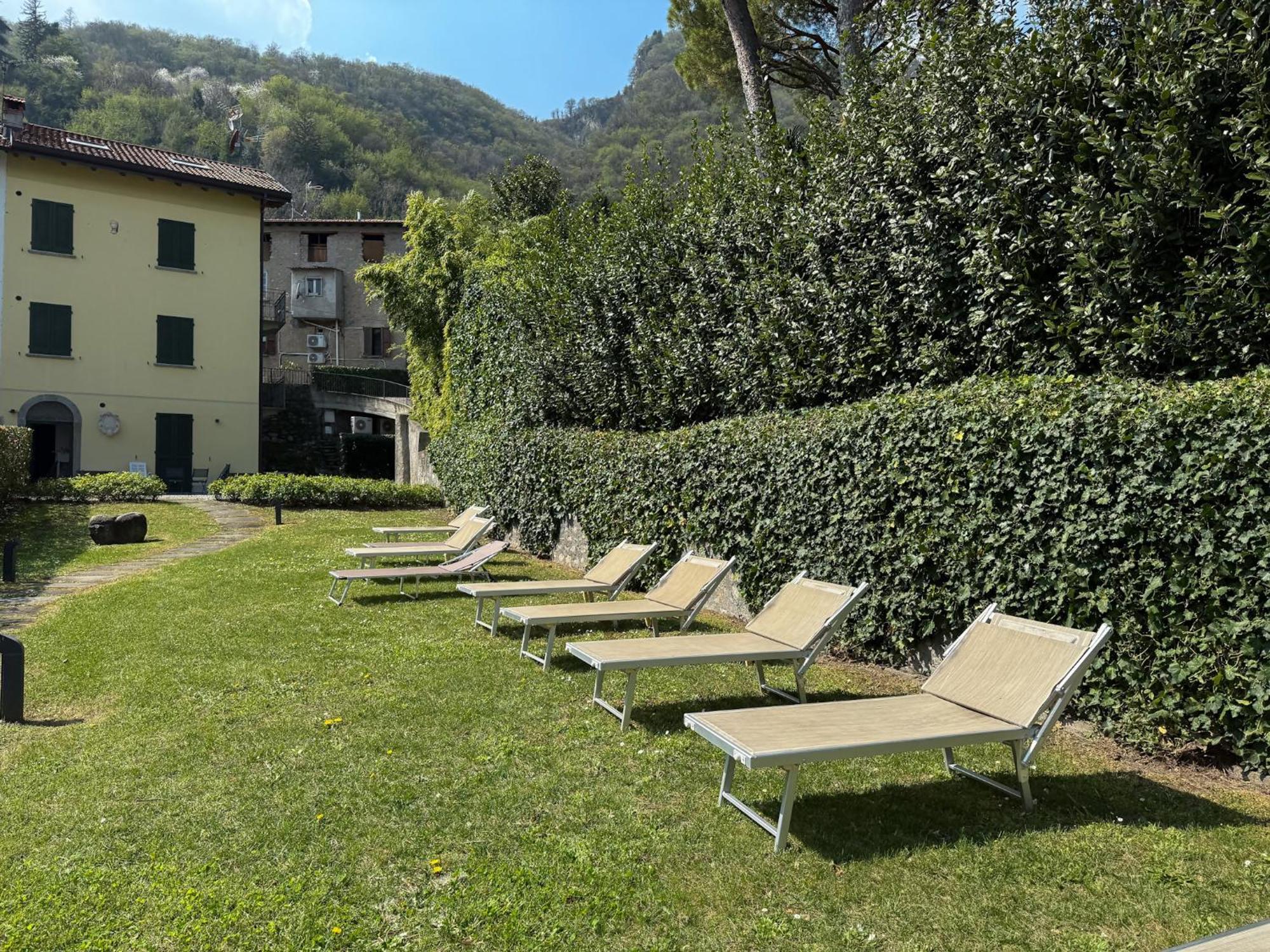 Residence Matilde Oliveto Lario Eksteriør billede